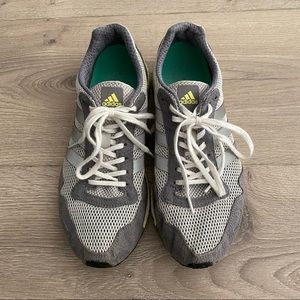 Women's adidas Originals Running Sneakers Size 8.5